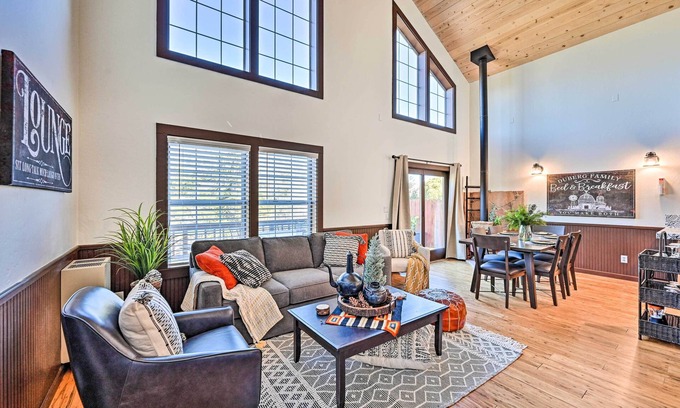 Julian House | Inviting Julian Home w/Scenic View & Hot Tub