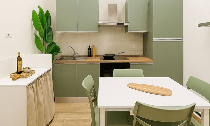 Municipio 2 Apartment | Iolanda House - In the Hearth of Bari