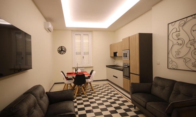 Testaccio House | Irene's Home The Retreat