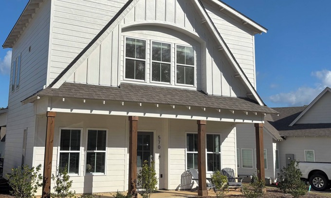 Auburn House | IRON BOWL 11/29 SATURDAY NIGHT STILL AVAILABLE!