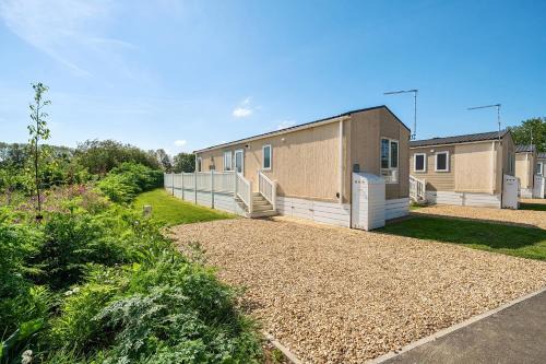 Hayling Island House | Island Breeze - Hayling Island