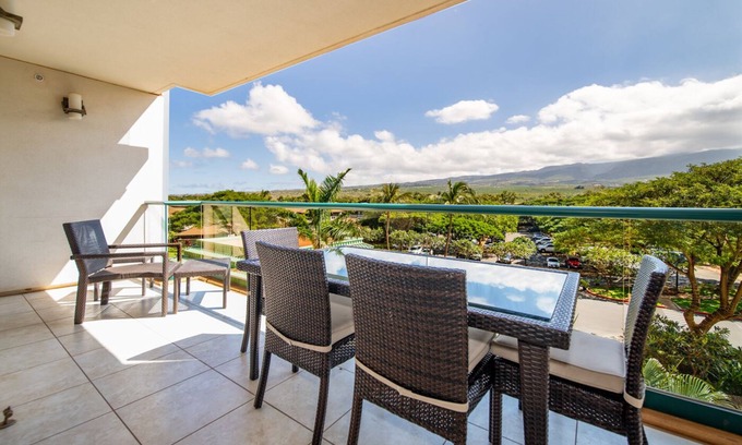 Honokowai Hotel | Island Escape: 2 Family-friendly Units w/Kitchen! Close to Alii Kahekili Beach
