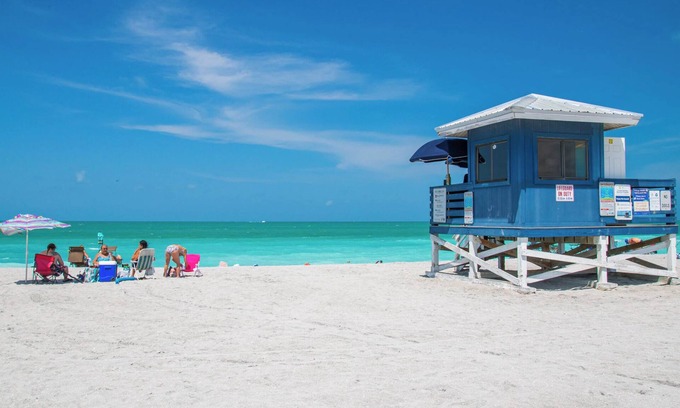 Venice House | Island House w Pool, minutes from downtown, beaches, shops and restaurants!