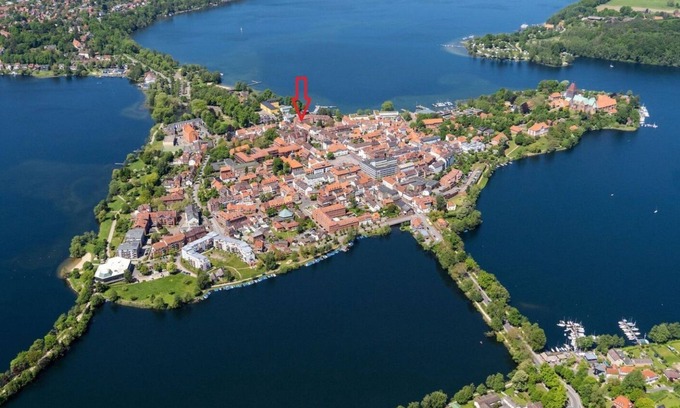 Ratzeburg Apartment | Island nest - in the middle of the city island