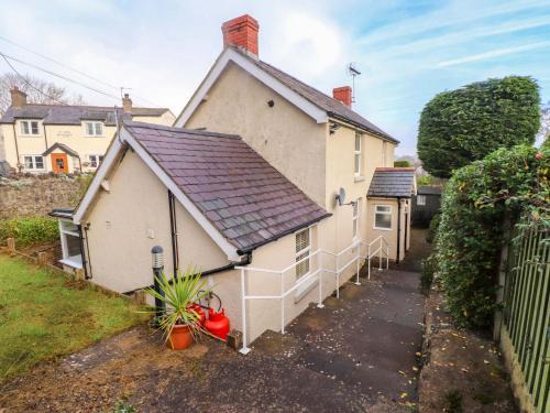 Llandudno Junction House | Islwyn