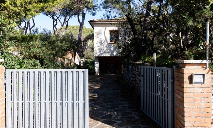 Marina di Castagneto Carducci House | SMERALD -