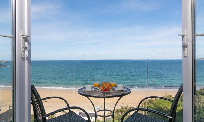 Carbis Bay Apartment | Ivory