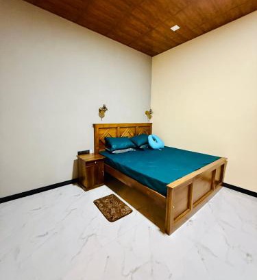 Raddolugama Villa | Iyans Villa