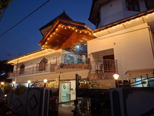 Dambulla House | J City Holidays Inn