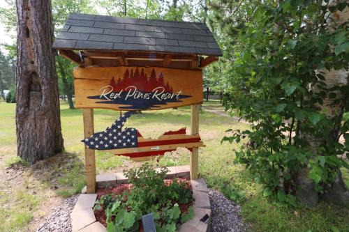National Mine Cabin | Jack Pines