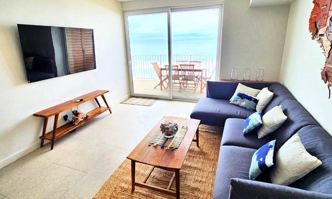 Jaco Condo | Jaco Beachfront Oasis 2-bedroom condo on Jaco Beach with AC, fitness room, WiFi