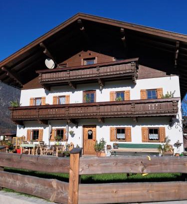 Mariastein Bed & Breakfast | Jagerhof am Sonnenplateau