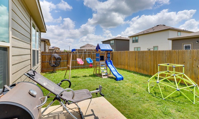 Jarrell House | Jarrell Home w/ Playground + Pool Access!