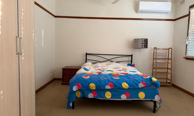 Camberwell House | Jasmine