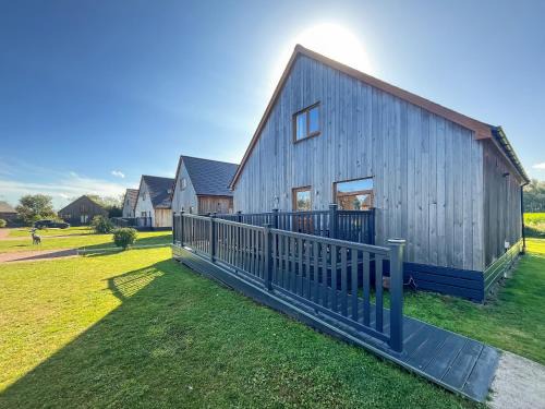 Brigg House | Jasmine - Uk50106