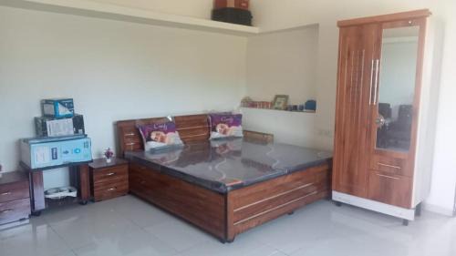 Rajpipla House | Jay Bhole NATH Homestay