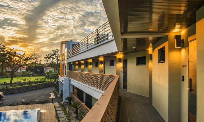 Hallim Hotel | Jeju Dam Spavill