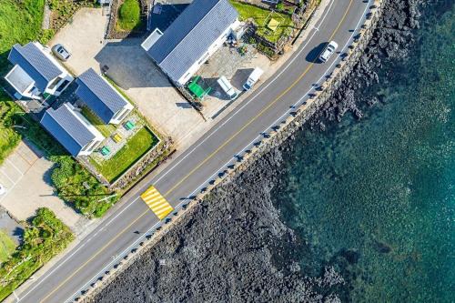 Jocheon House | Jeju Modul Pension