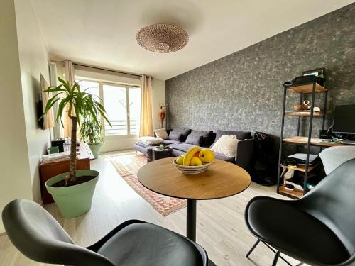 Asnieres-sur-Seine Apartment | Jerickais Appartement Asnières