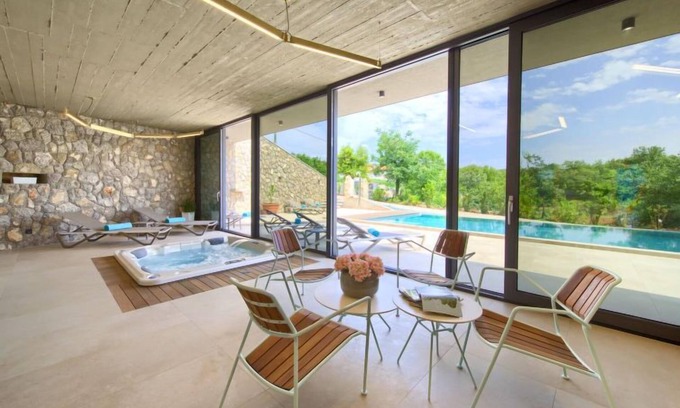 Nenadici House | Jerini Main House by Interhome