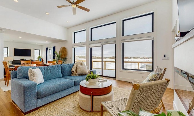 New Lisbon House | Jimmys Beach House