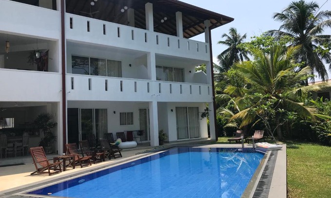 Nalagasdeniya Hotel | Jippie The Villa