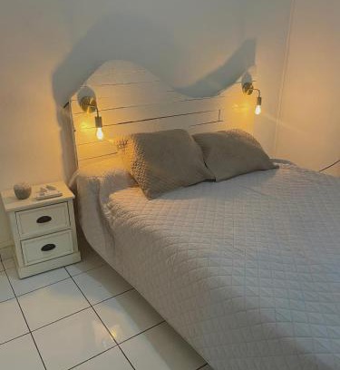 Les Abymes Apartment | Johanny Home