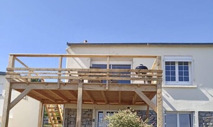 Crozon Apartment | Joli Appartement en rez de Jardin Entre Crozon et Morgat