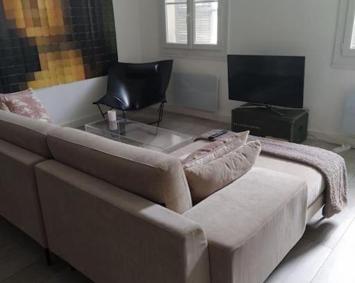 Palais de justice Apartment | joli