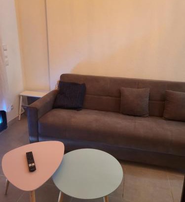 Les Sorinieres Apartment | Joli nid douillet