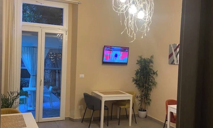 Livorno House | Joloff, Paradise Inn