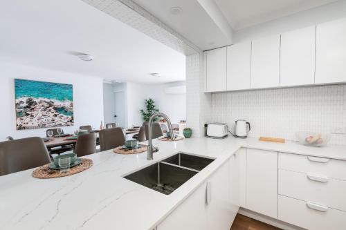 Ocean Grove House | "Julies"-Big fenced yard, nearby beach, Pet friendly
