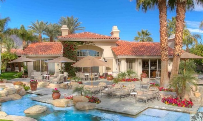 La Quinta House | JULY FLASH SALE! 25% OFF Sleeps 14 - Golf Oasis - Tuscan Vibes!