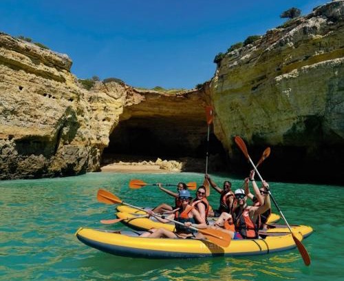 Lagoa e Carvoeiro Boat Rental | Jump2adventure