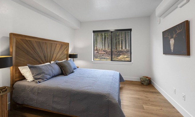 Juneau Apartment | Juneau Jewel: Luxury & Relaxation A307