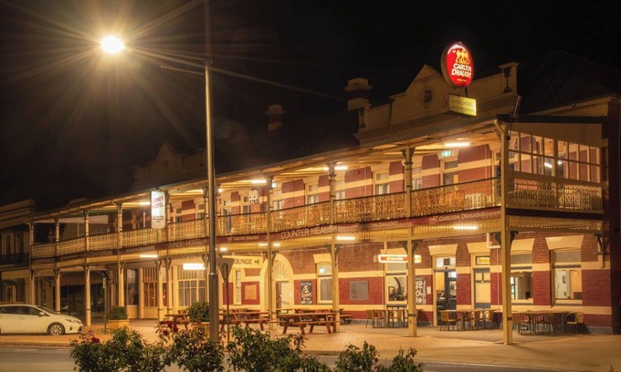 Junee Hotel | Junee Hotel