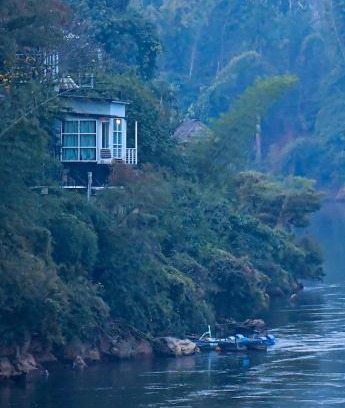 Sai Yok House | Jung Ja Hut