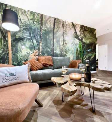 Epernay Apartment | Jungle Évasion, Épernay - Jacuzzi & Sauna