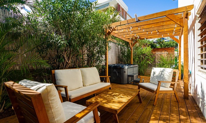 Carosse Apartment | Jungle - Bel Apt Rénové Avec Spa à Mont Roquefeuil