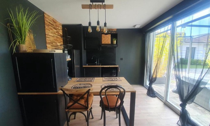 Mios Apartment | Jungle