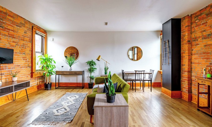 Italian Village Hotel | Jungle House Luxury Lofts – Short North High Street