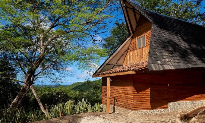 Rio Seco Cabin | Jungle House- Natural Ocean View Cabin
