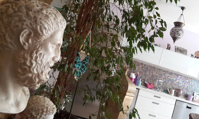 Karsiyaka Condo | Just like Alice in Wonderland