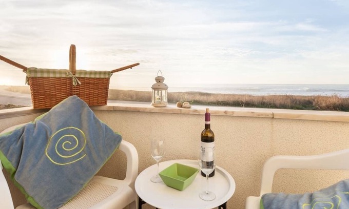 Caminha Apartment | Just Over the Sea 2-