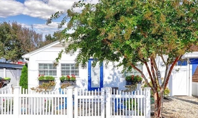 Rehoboth by the Sea Cottage | JUST STEPS TO THE BEACH AND DOG FRIENDLY!