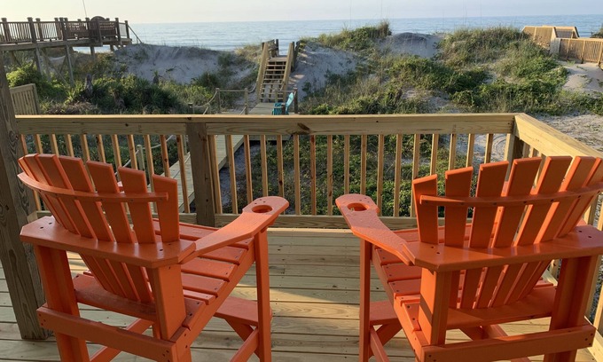 North Topsail Beach House | Just steps away from the ocean! Charming, cozy and a home away from home.