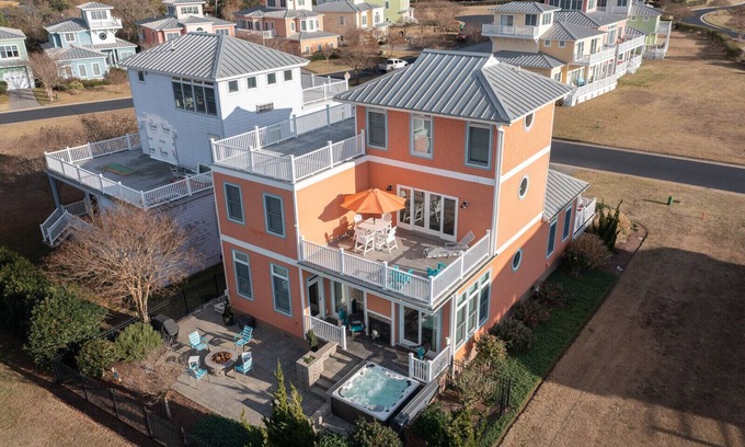 Cape Charles House | Just two blocks away from private beach and access to a private community pool!