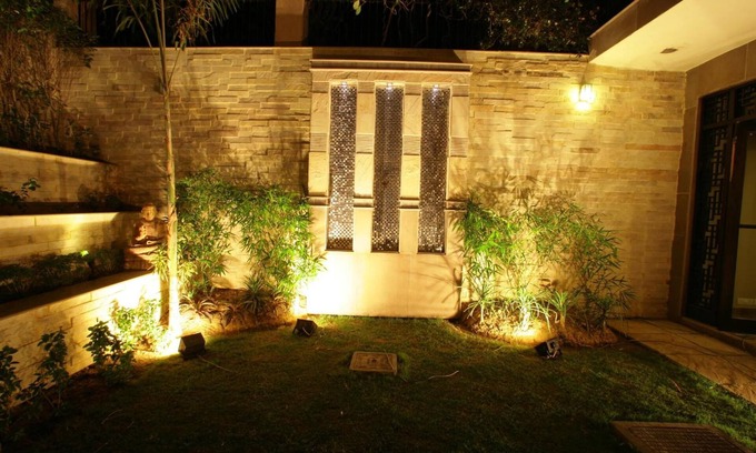 DLF Phase 3 Hotel | juSTa Gurgaon