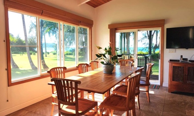 Hanalei House | Ka Nani, steps from the sand! The center of Hanalei Bay. Best $ on the bay.