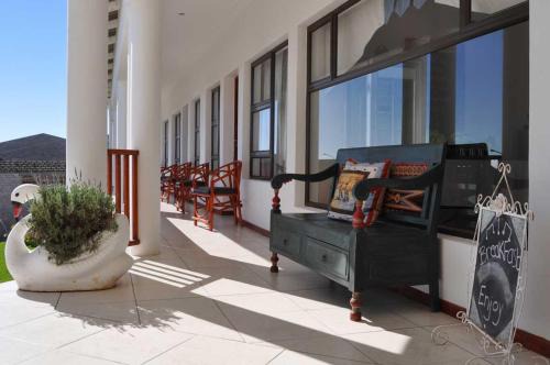 Luderitz Bed & Breakfast | Kairos Cottage B&B